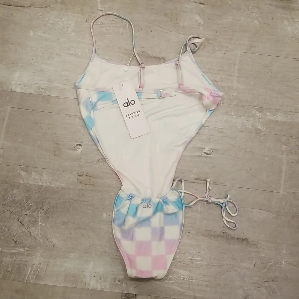💕ALO x FRANKIES BIKINIS💕 Croft One Piece Swimsuit ~ Pastel Checker Large L NWT